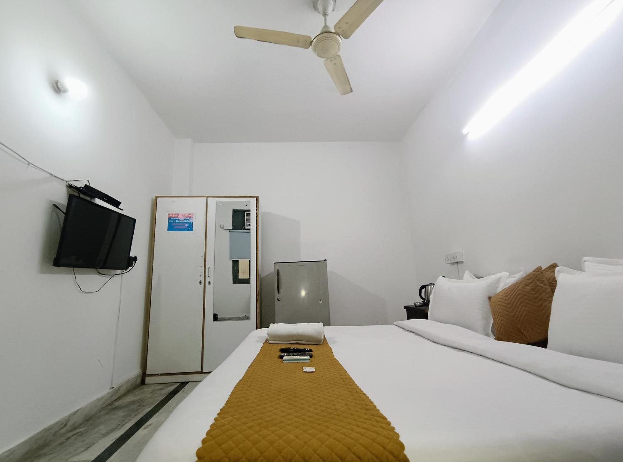 ניו דלהי Hotel Hauz Khas Fort View מראה חיצוני תמונה