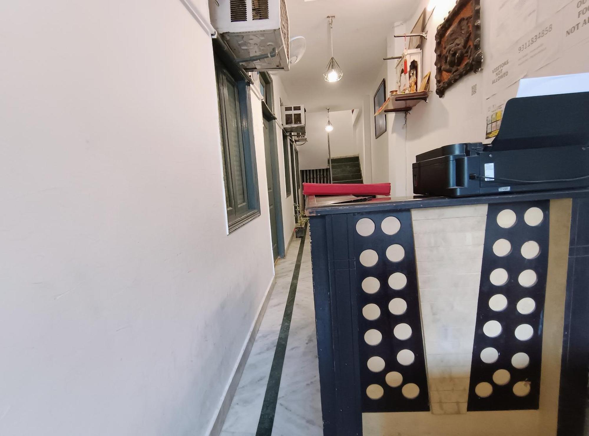 ניו דלהי Hotel Hauz Khas Fort View מראה חיצוני תמונה