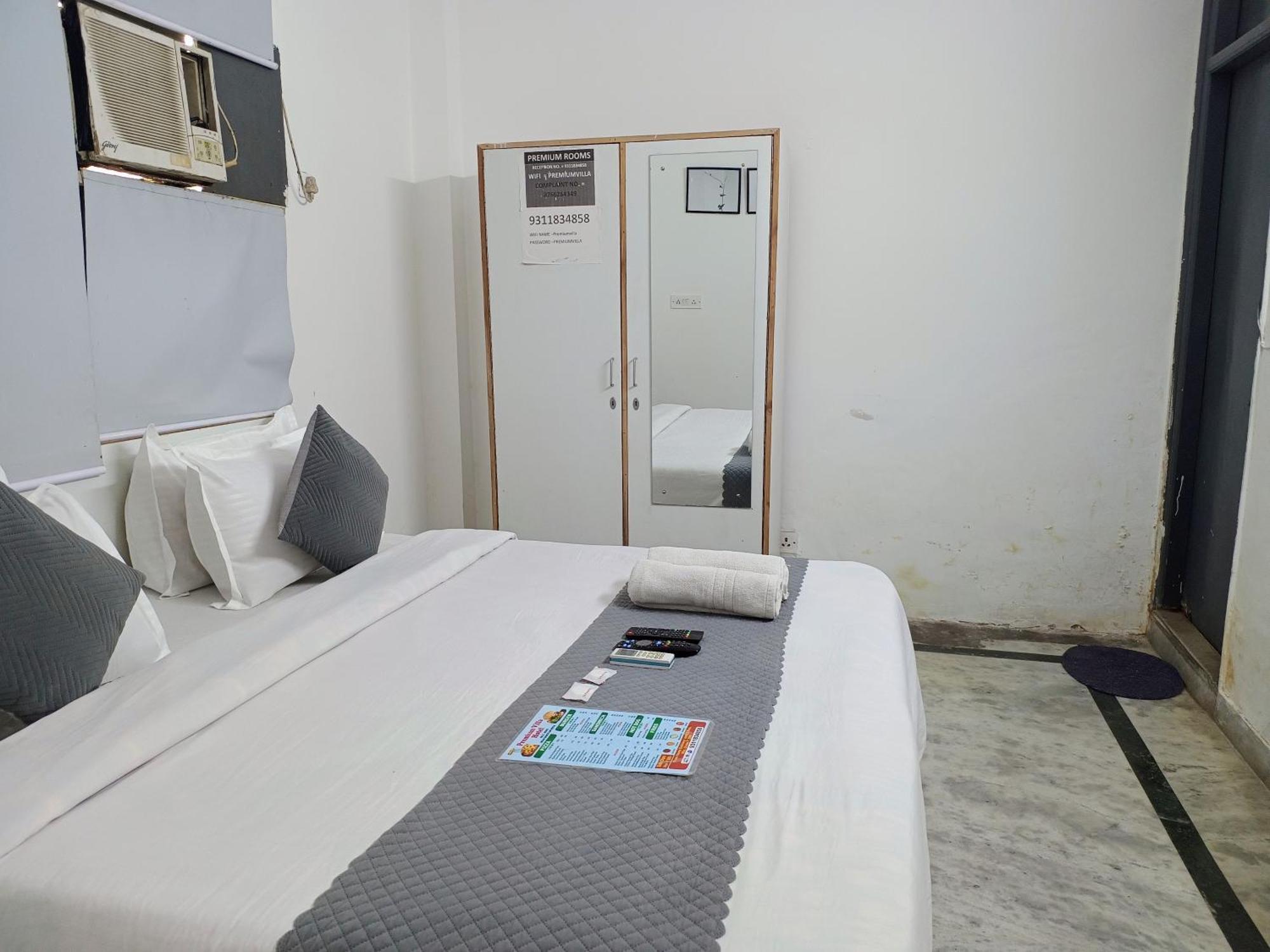 ניו דלהי Hotel Hauz Khas Fort View מראה חיצוני תמונה