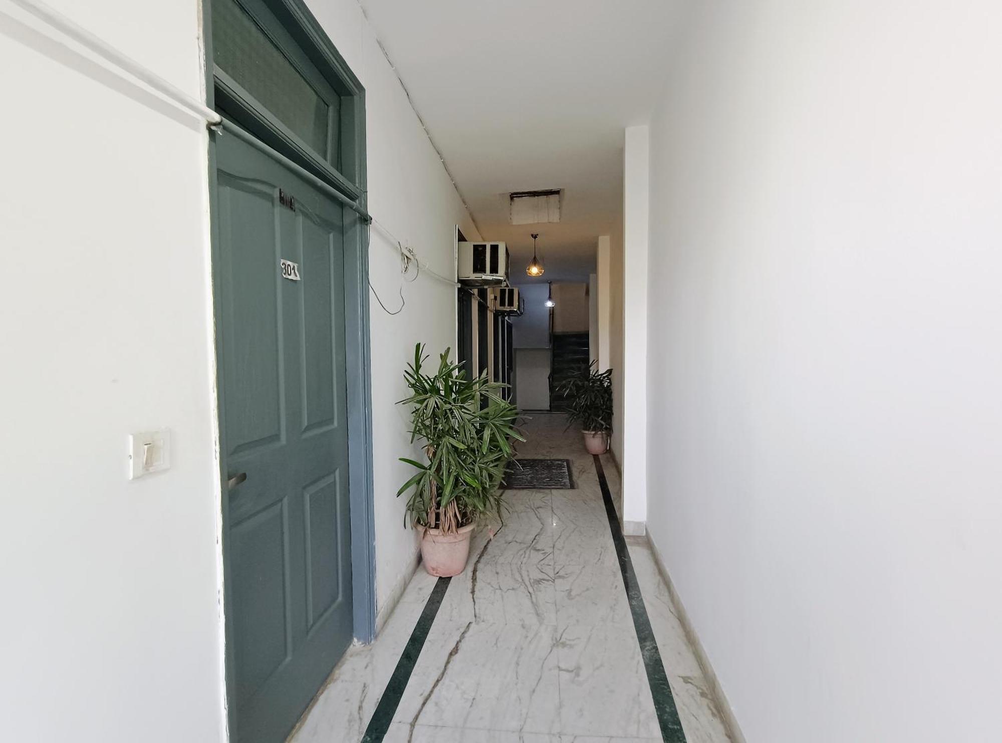 ניו דלהי Hotel Hauz Khas Fort View מראה חיצוני תמונה