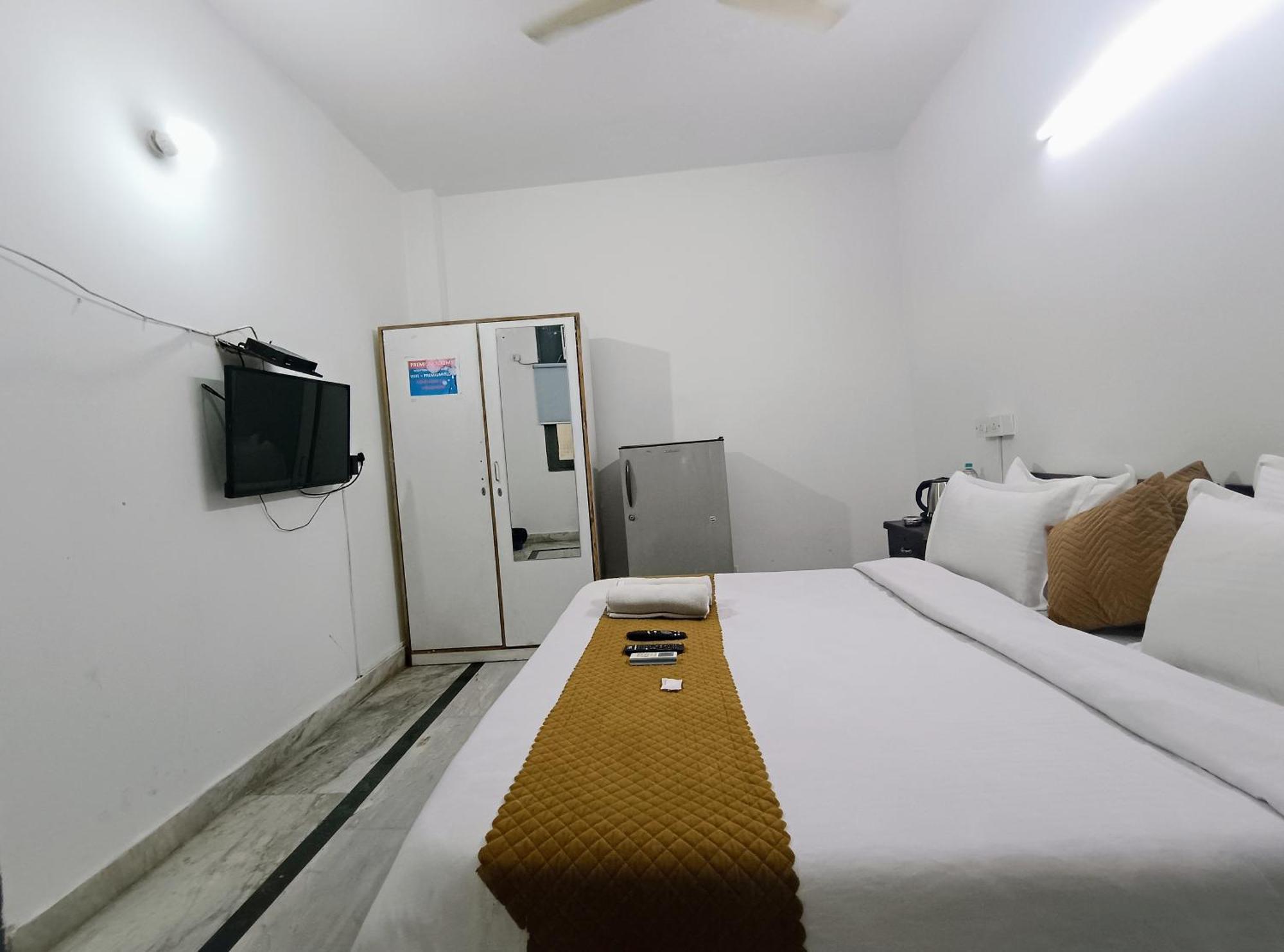 ניו דלהי Hotel Hauz Khas Fort View מראה חיצוני תמונה